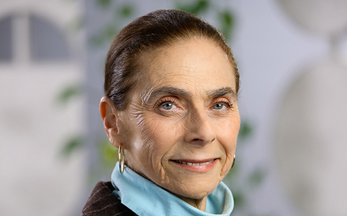 Photo of Elizabeth More, Commissioner